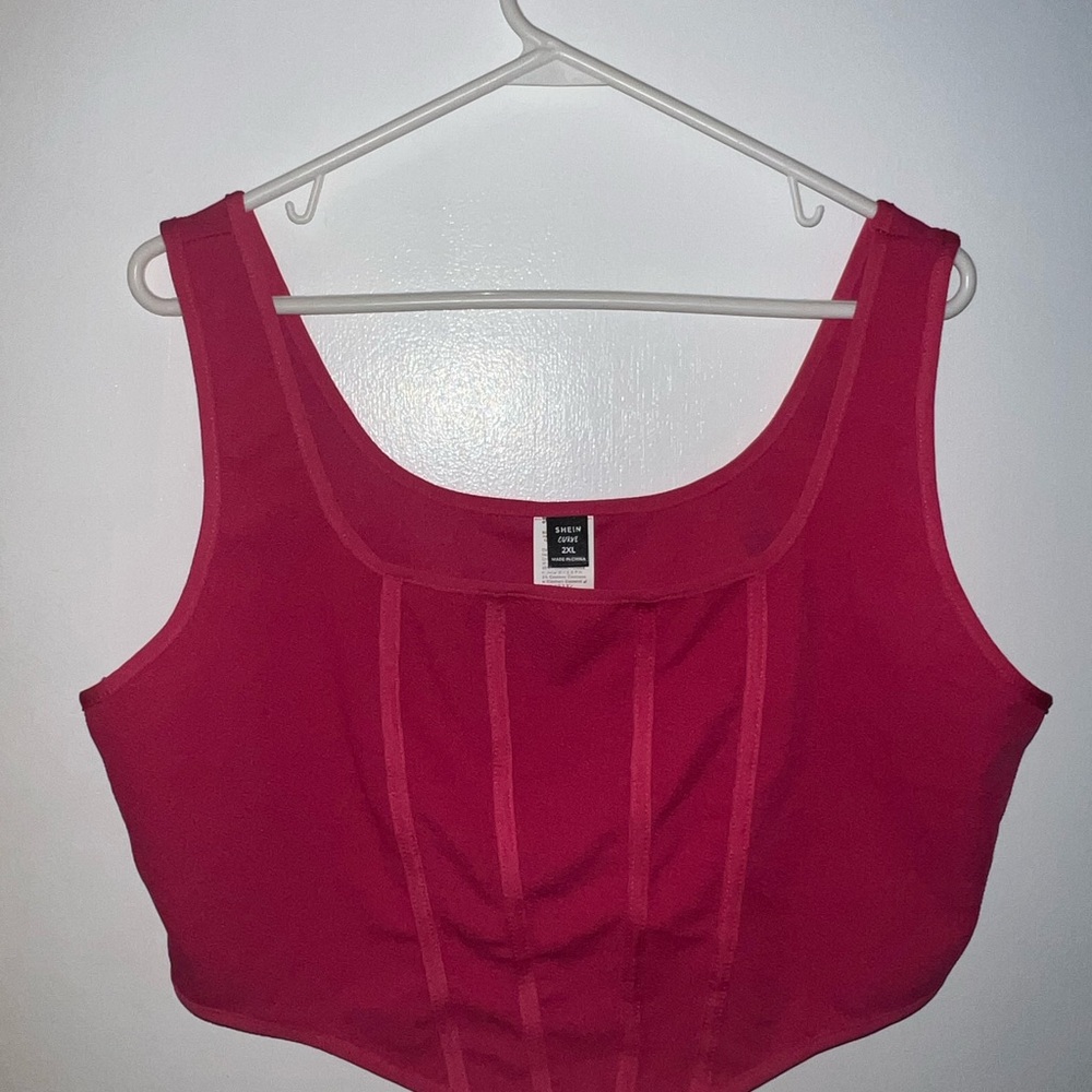 SHEIN Curve Fuchsia Sleeveless Top